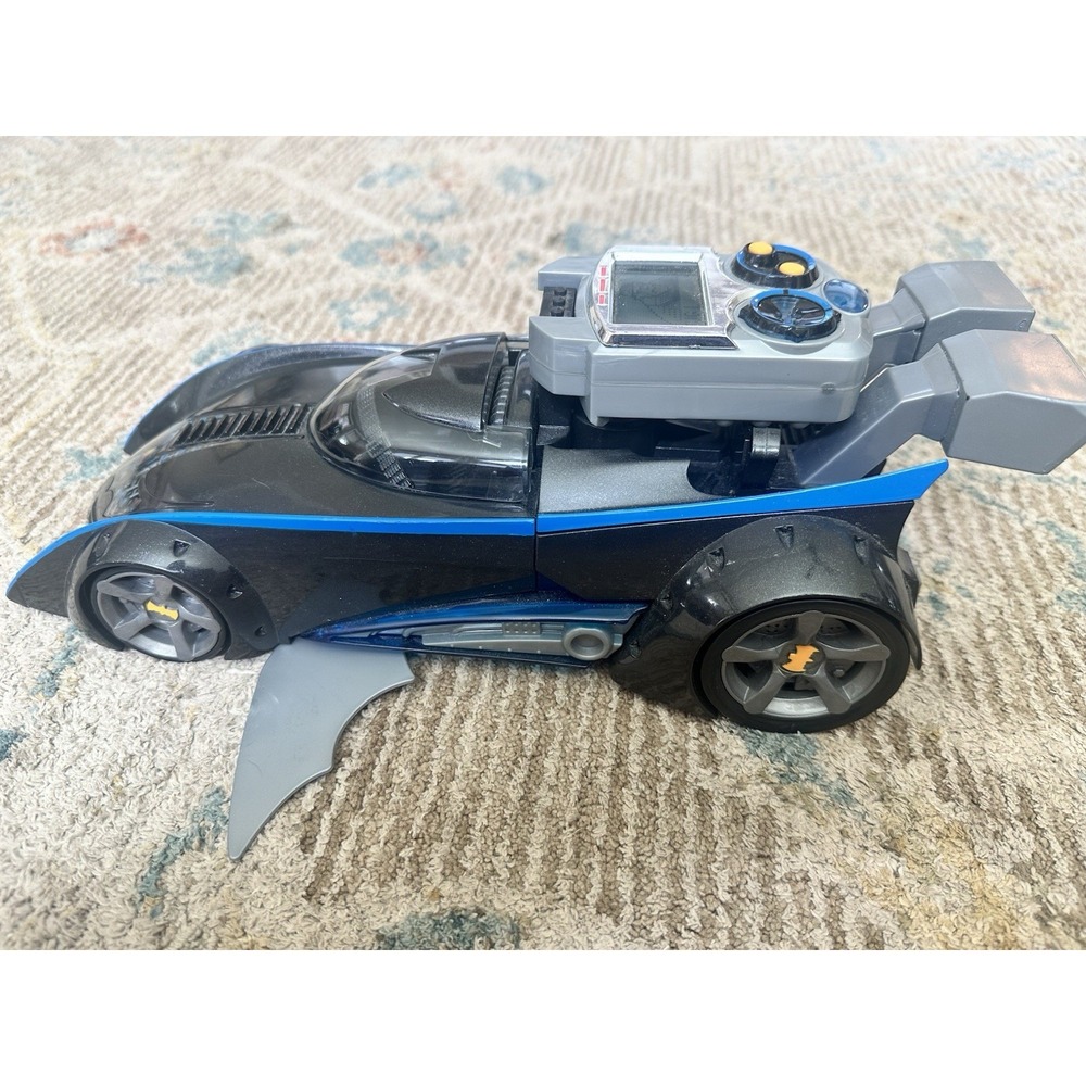 Batman 2004 Batwave TV Activated Batmobile W BATLINK communicator video